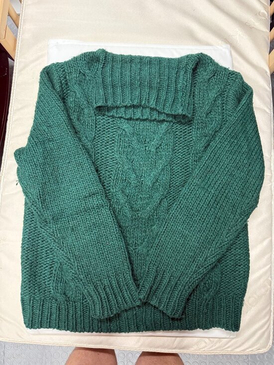 J. Crew Other - J.Crew Hand Knit Emerald Green Cable Turtleneck Sweater Sz M